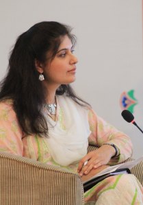 Fulbright Alumna Ayesha Fazlur Rehman moderating the session