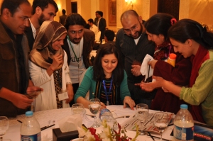 Alumni networking during an energizer