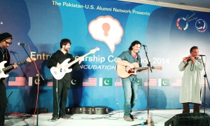 Center Stage Alumnus Arieb Azhar during his musical performance at PUAN-GEW Conference