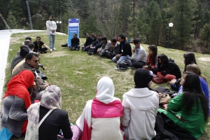 Brainstorming underway at session on Education for Sustainable Development at Banjosa Lake